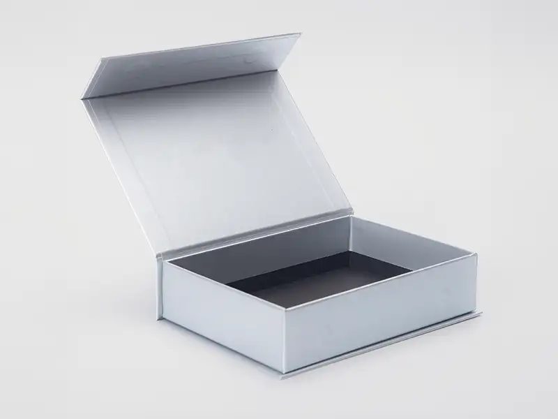 Magnetic Closure Boxes