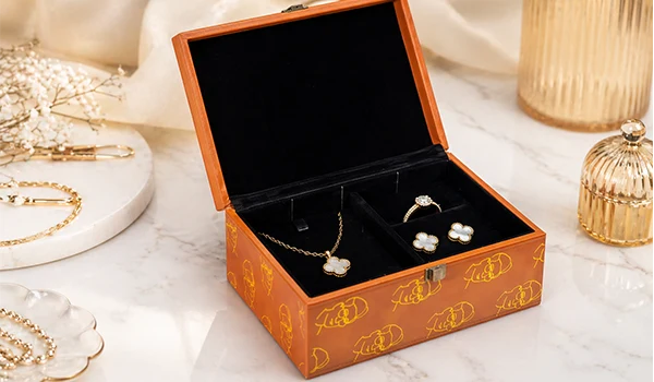 Hinged Lid Rigid Box for Jewelry