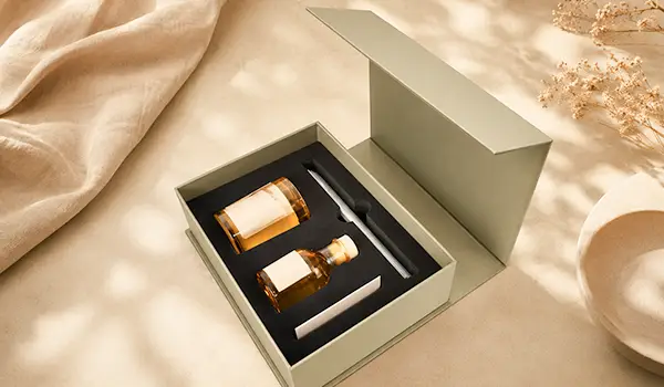 Magnetic Candle Box